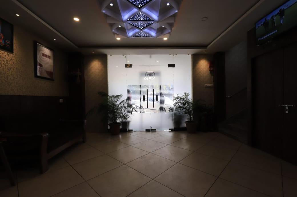 Hotel Rashmi Guwahati Dış mekan fotoğraf