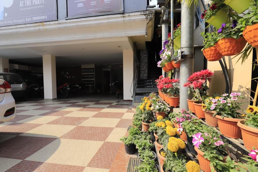 Hotel Rashmi Guwahati Dış mekan fotoğraf