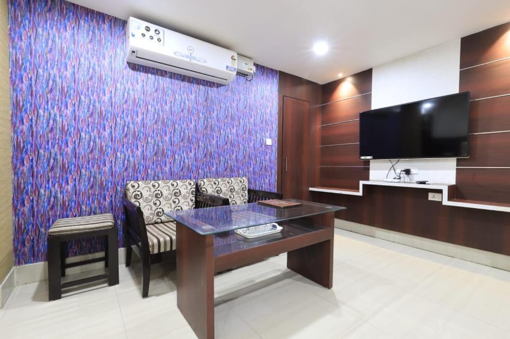 Hotel Rashmi Guwahati Dış mekan fotoğraf
